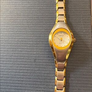 Gucci Silver and Gold Quartz Stainless Steel Watch